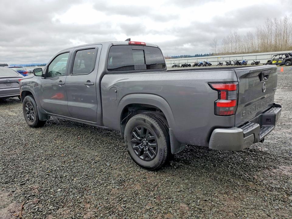 2024 Nissan Frontier SV