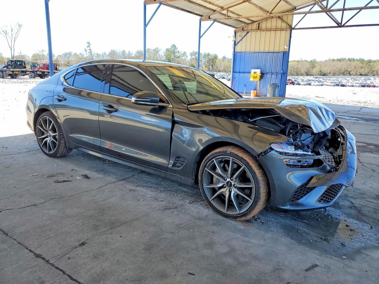 2025 Genesis G70 2.5t Standard