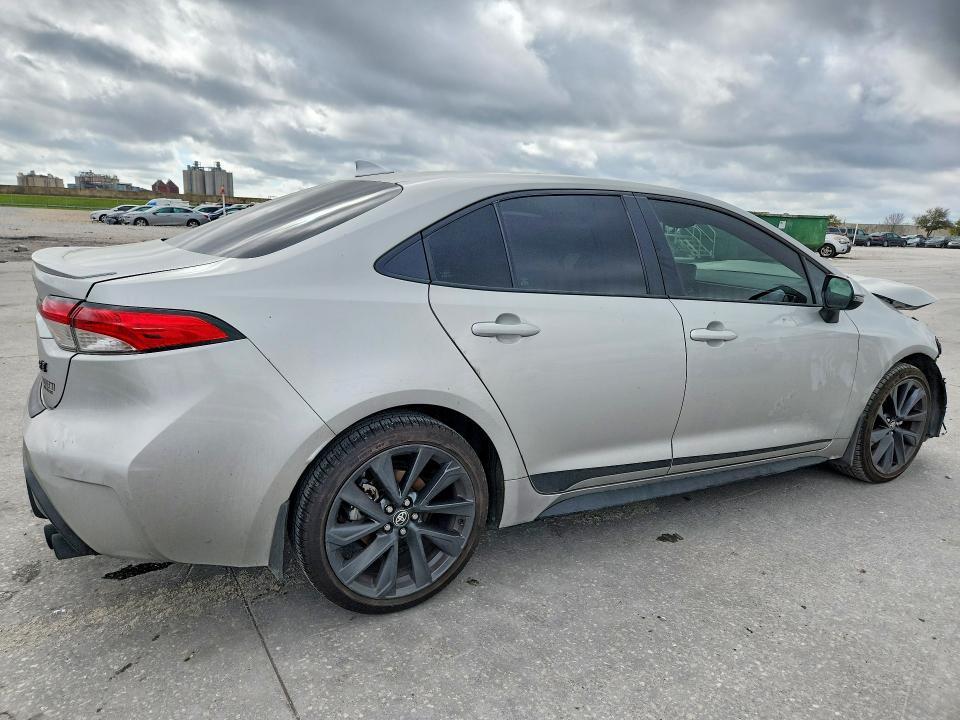 2025 Toyota Corolla se