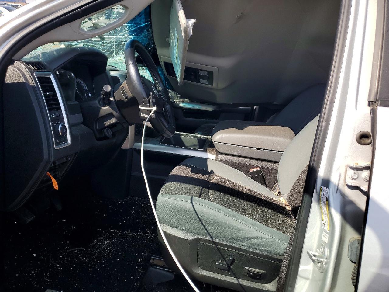 2018 Dodge RAM 1500 SLT