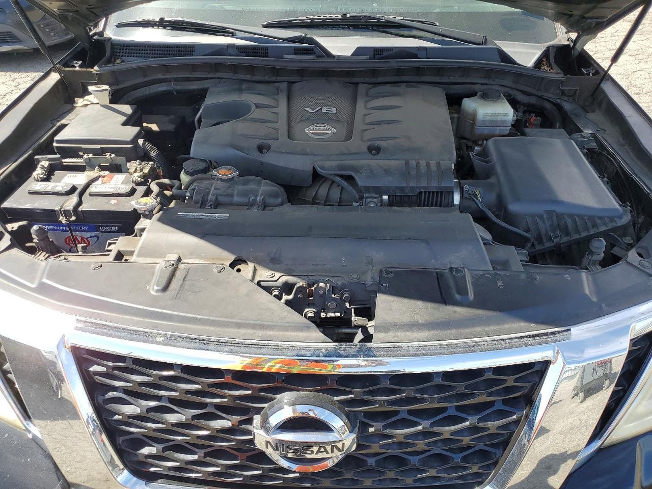 2017 Nissan Armada sv