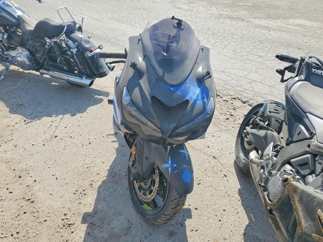 2021 Kawasaki ZX1400 J