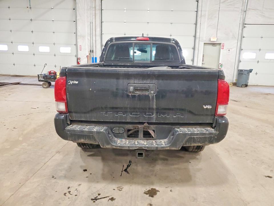 2016 Toyota Tacoma TRD Sport