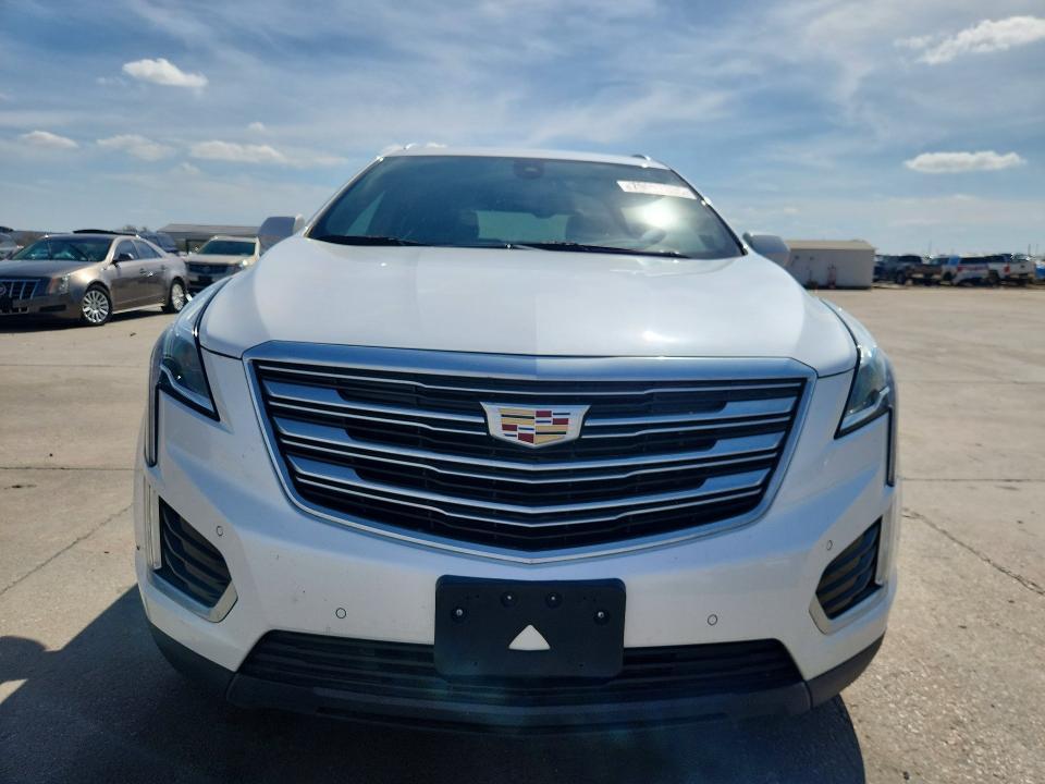 2017 Cadillac XT5 Premium Luxury