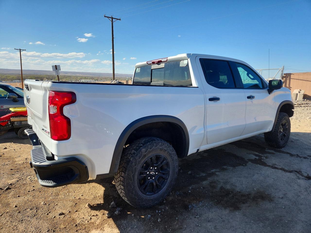 2023 Chevrolet Silverado K1500 ZR2
