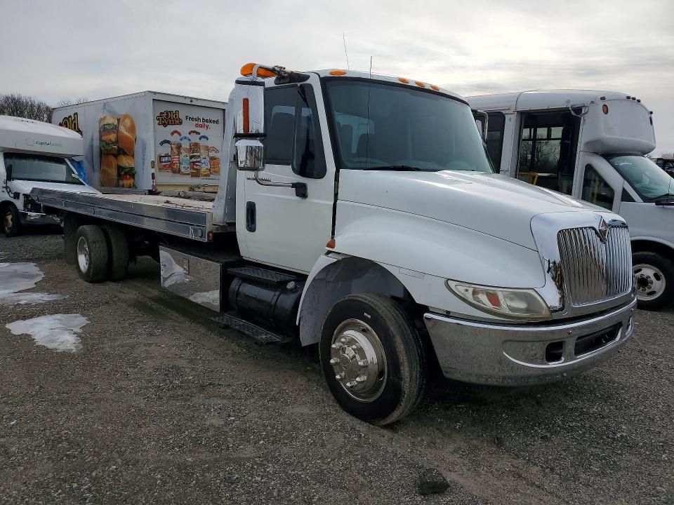 2003 International 4000 4300