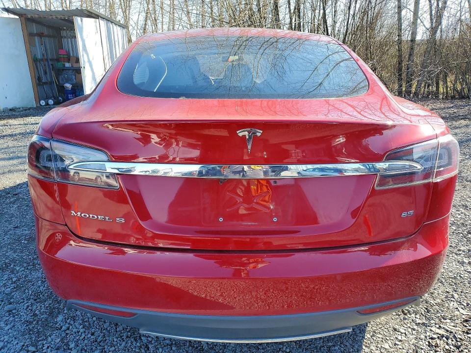 2015 Tesla Model s 85