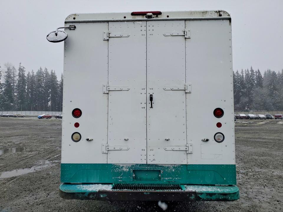 2011 Workhorse Custom Chassis 2011 Workhorse W62 Delivery Van