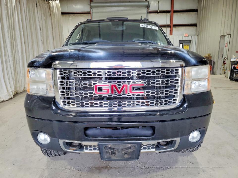 2011 GMC Sierra K2500 Denali