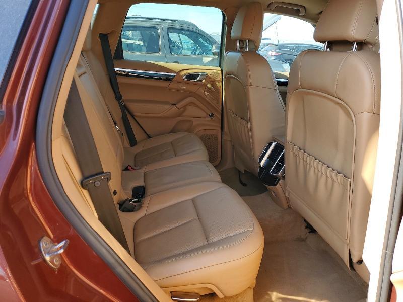 2011 Porsche Cayenne s