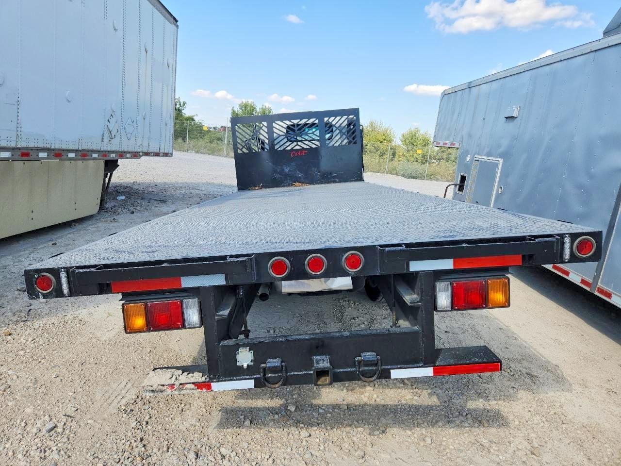 2024 Isuzu NPR HD Flatbed Truck