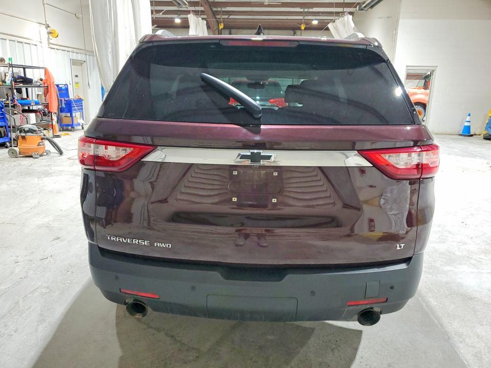 2018 Chevrolet Traverse lt