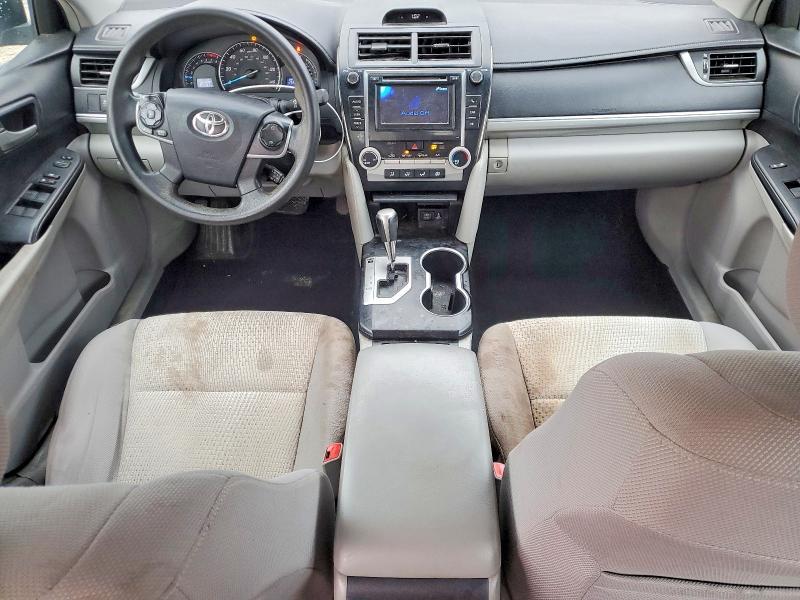 2014 Toyota Camry le