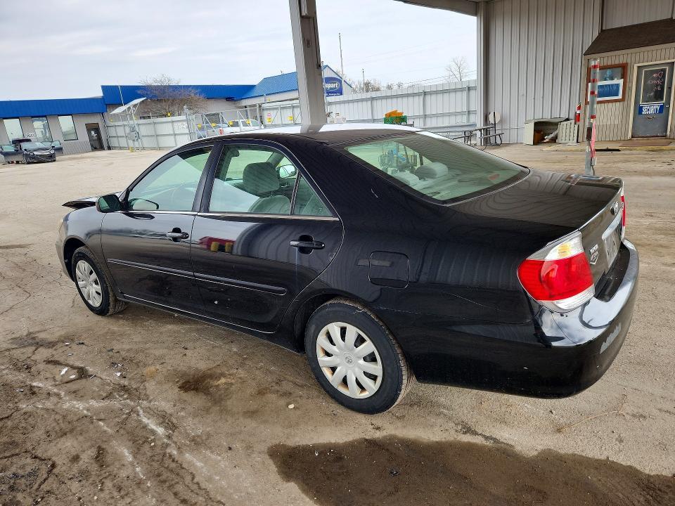 2006 Toyota Camry le