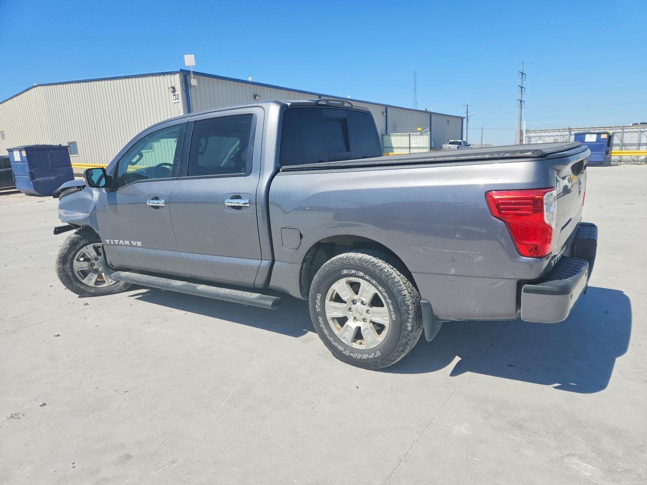 2018 Nissan Titan SV