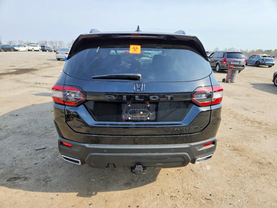 2025 Honda Pilot Black