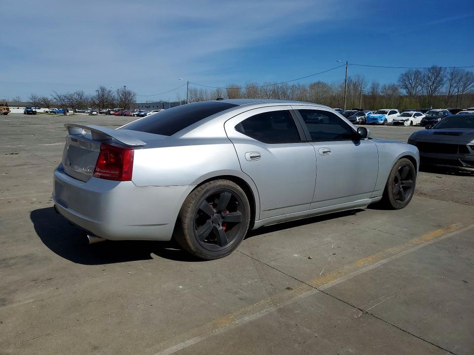 2006 Dodge Charger Srt-8