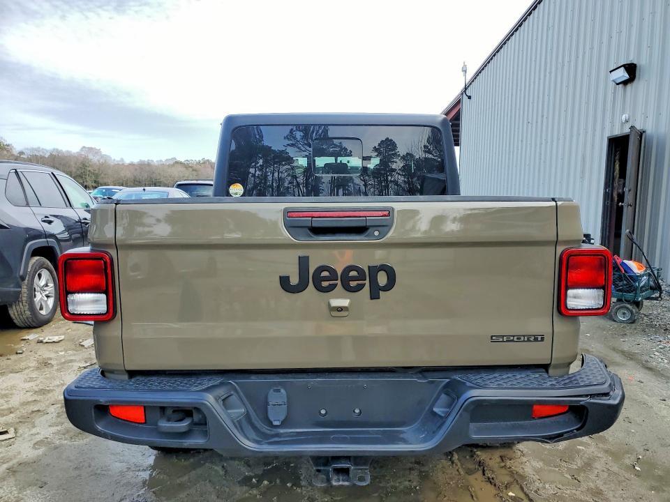 2020 Jeep Gladiator Sport