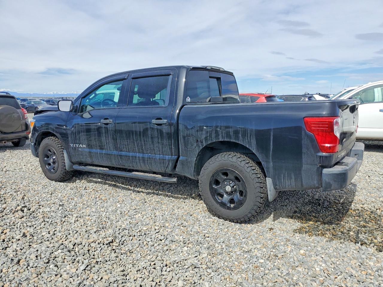 2017 Nissan Titan S