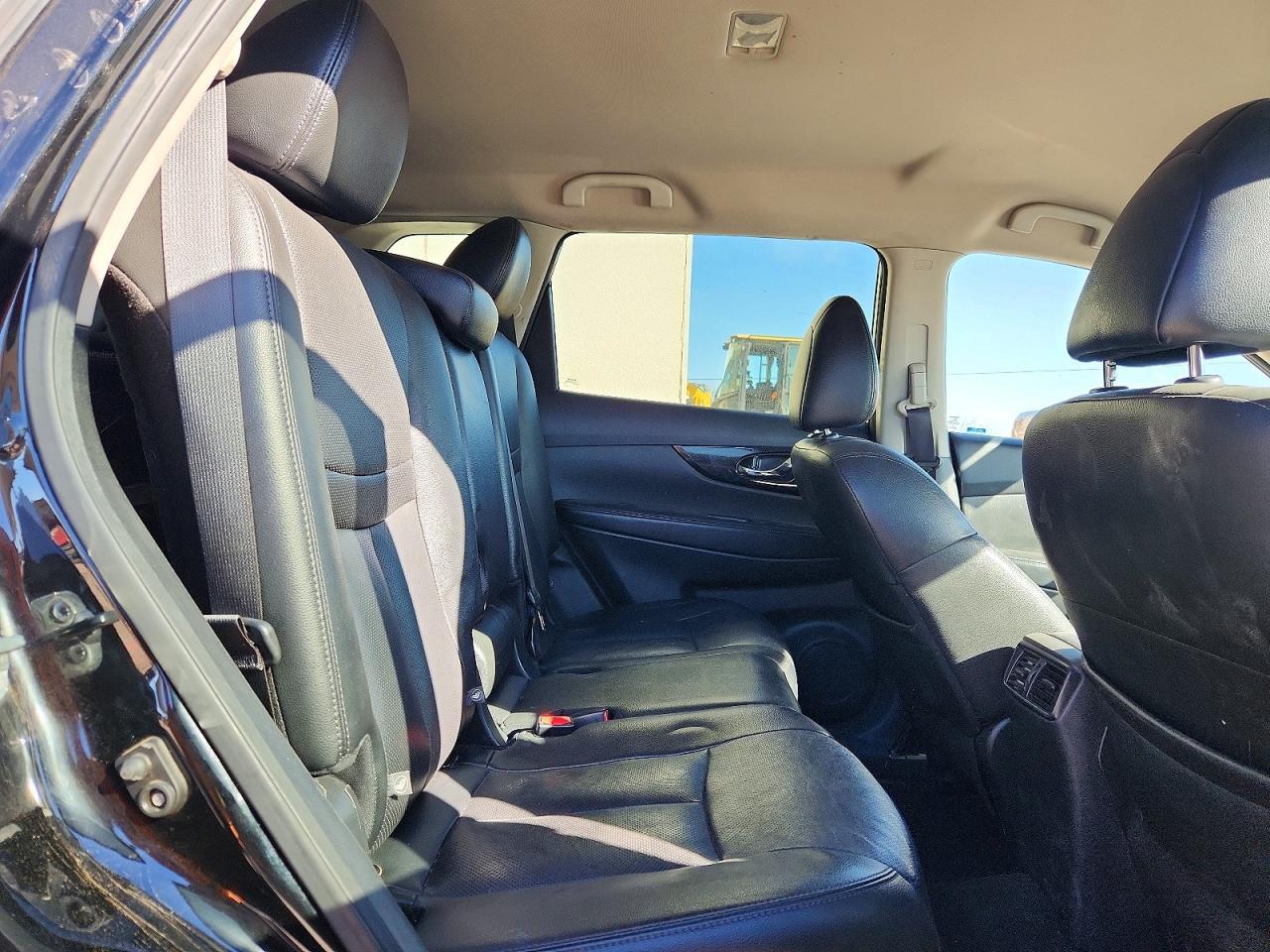 2020 Nissan Rogue sl