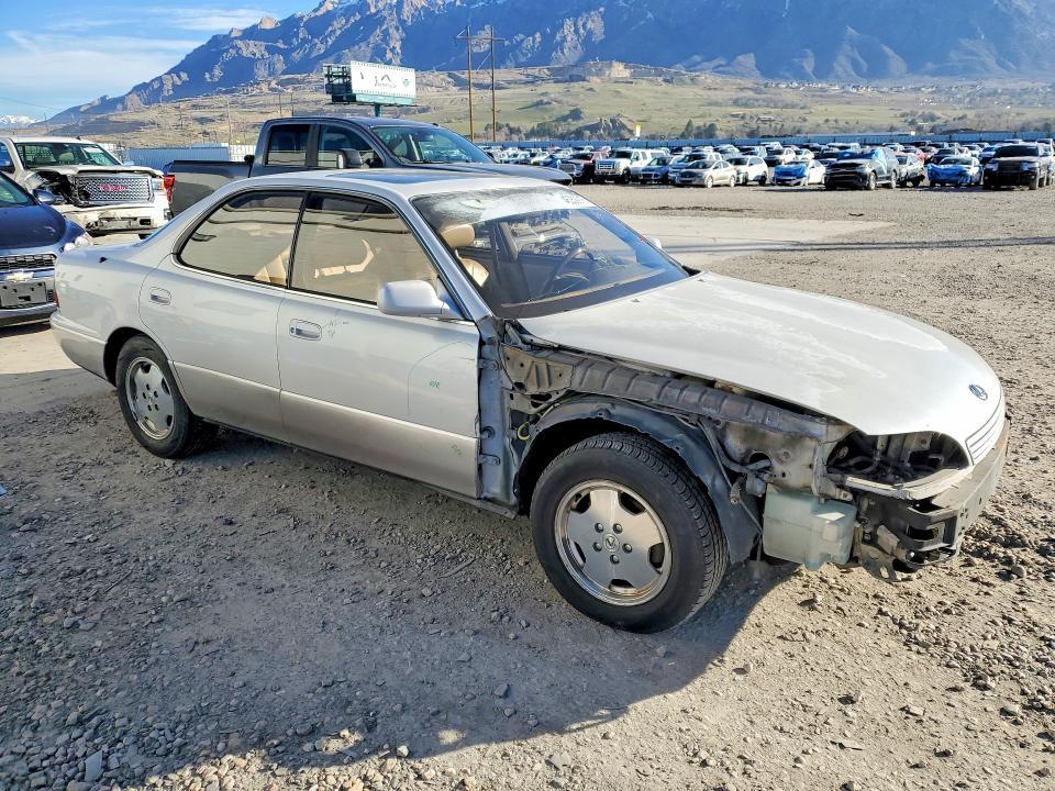 1996 Lexus Es 300 Base