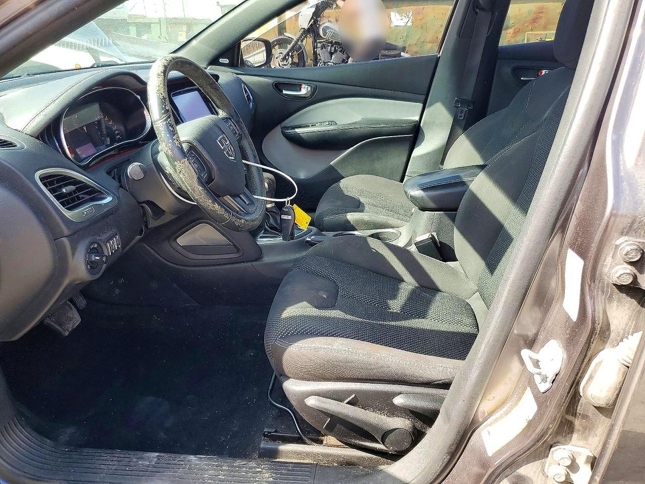 2015 Dodge Dart sxt