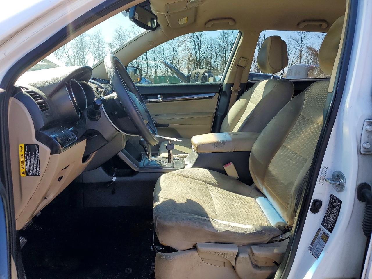 2011 KIA Sorento lx