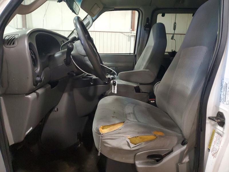 2006 Ford Econoline E350 Super Duty Wagon