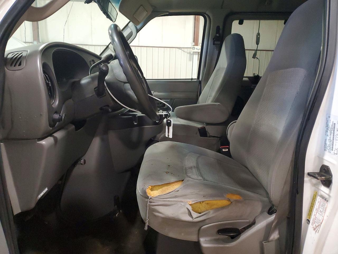 2006 Ford Econoline E350 Super Duty Wagon