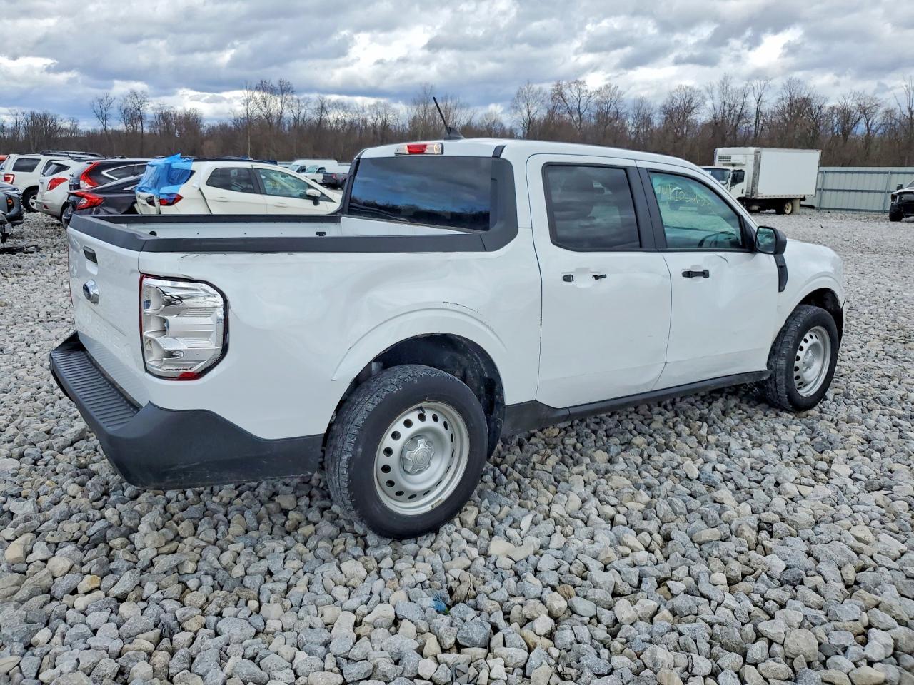 2023 Ford Maverick XL