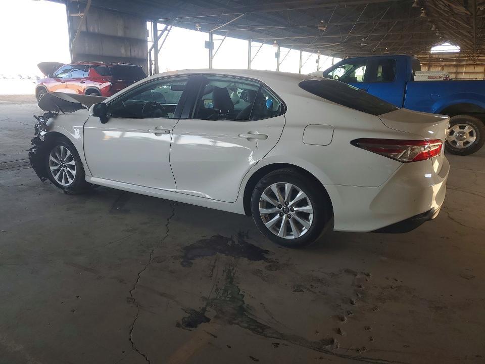 2019 Toyota Camry le