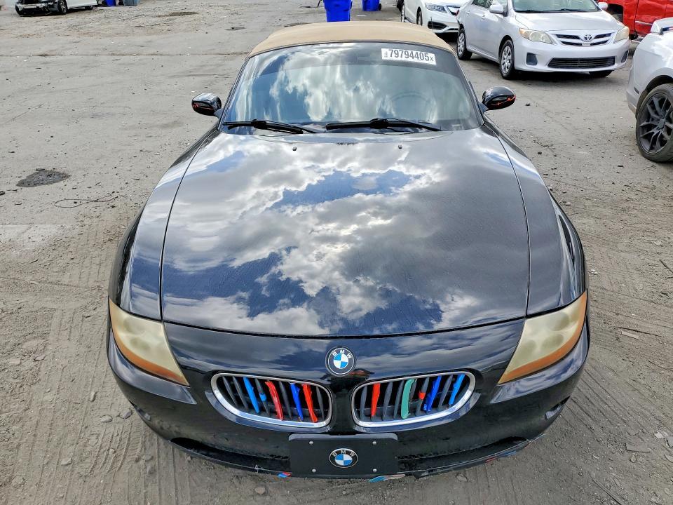 2004 BMW Z4 2.5