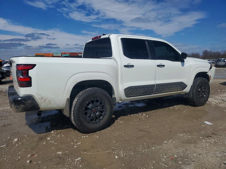 2022 Nissan Frontier S