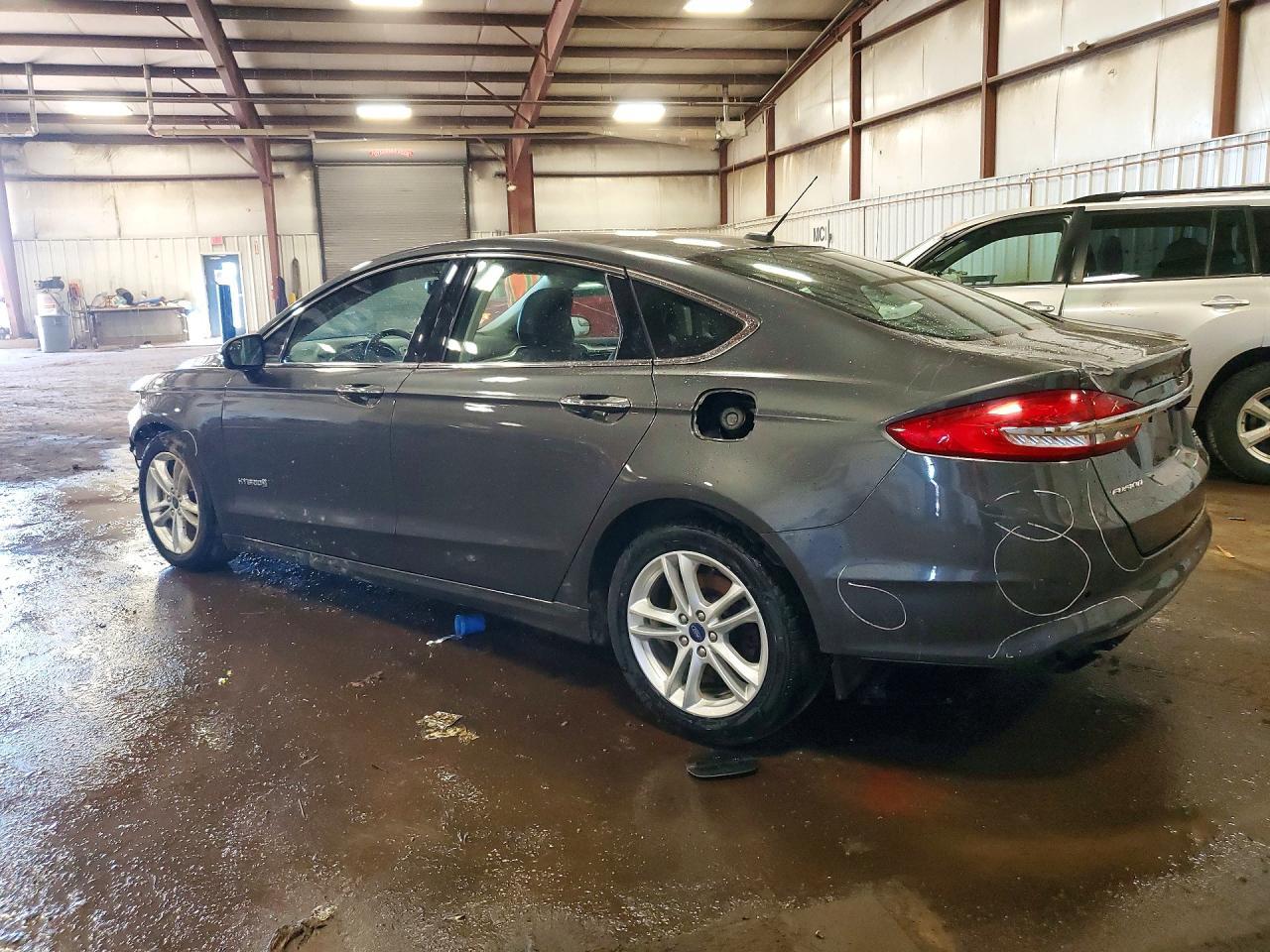 2018 Ford Fusion se Hybrid