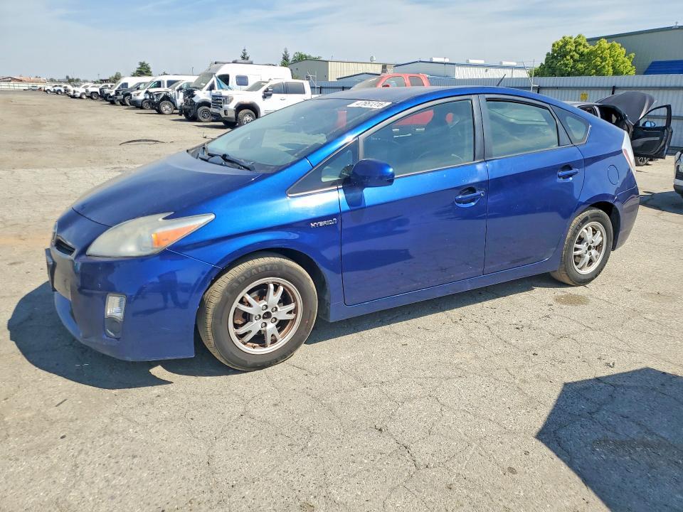 2010 Toyota Prius iii