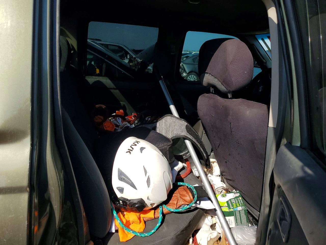 2003 Nissan Frontier XE-V6