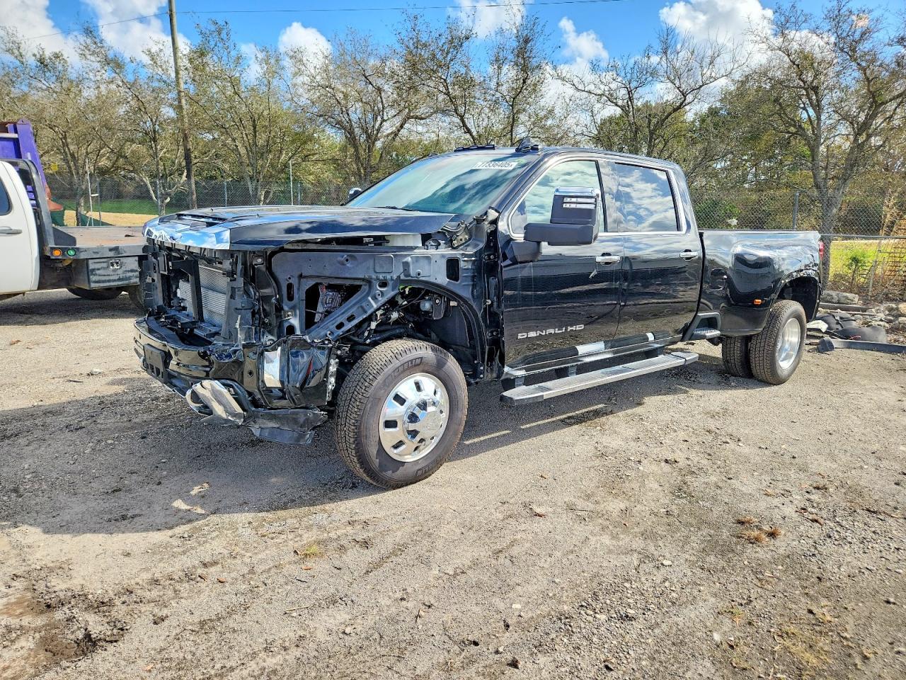 2024 GMC Sierra K3500 Denali