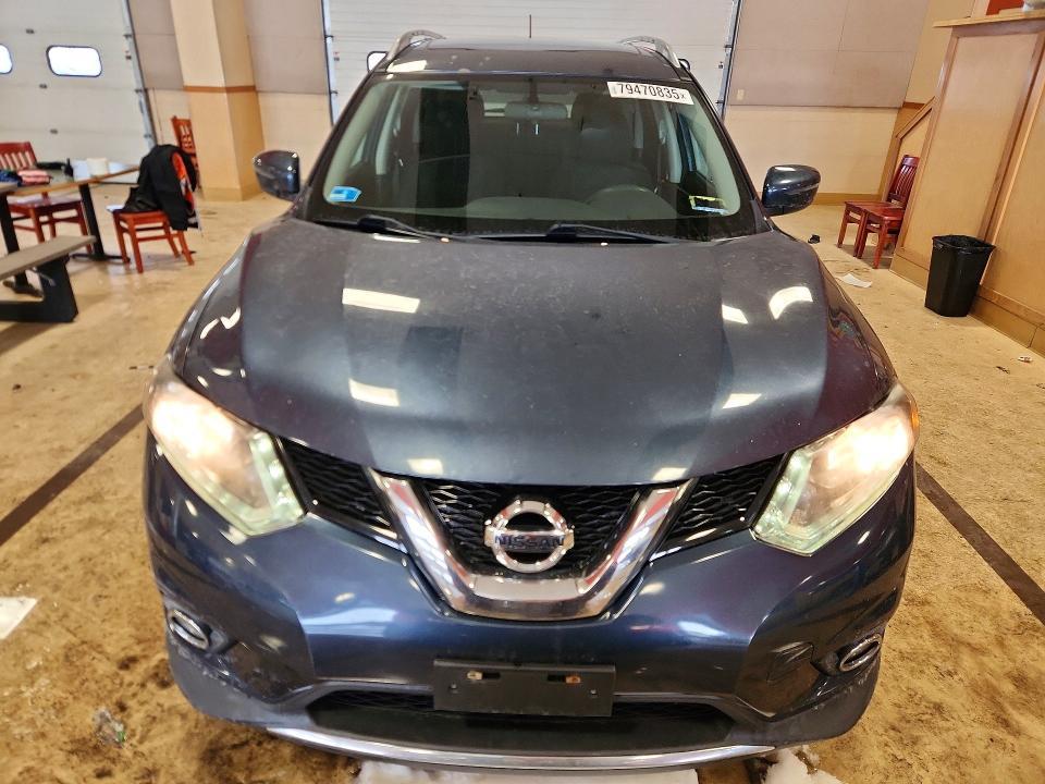 2016 Nissan Rogue sv