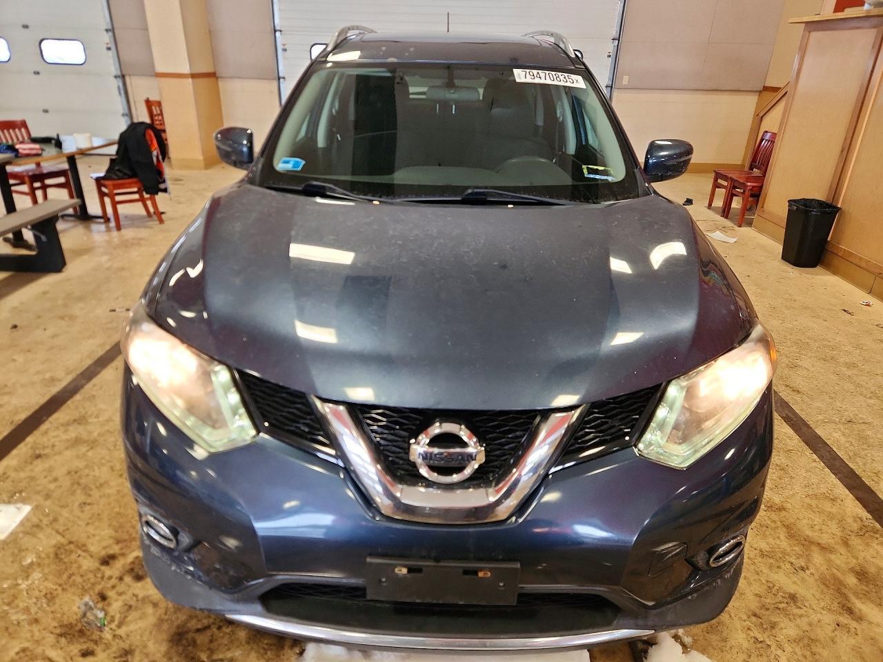 2016 Nissan Rogue sv