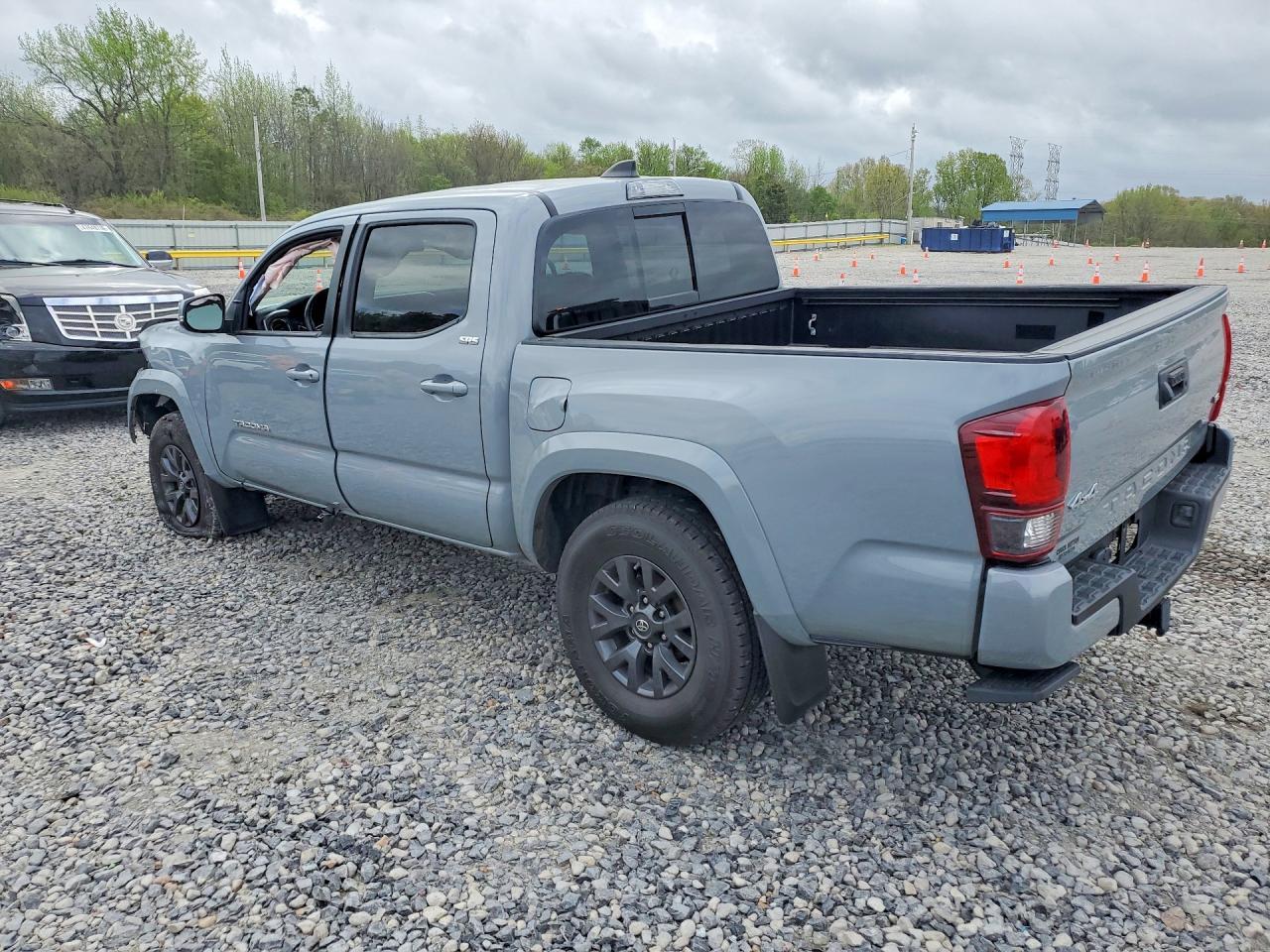 2020 Toyota Tacoma SR5 V6