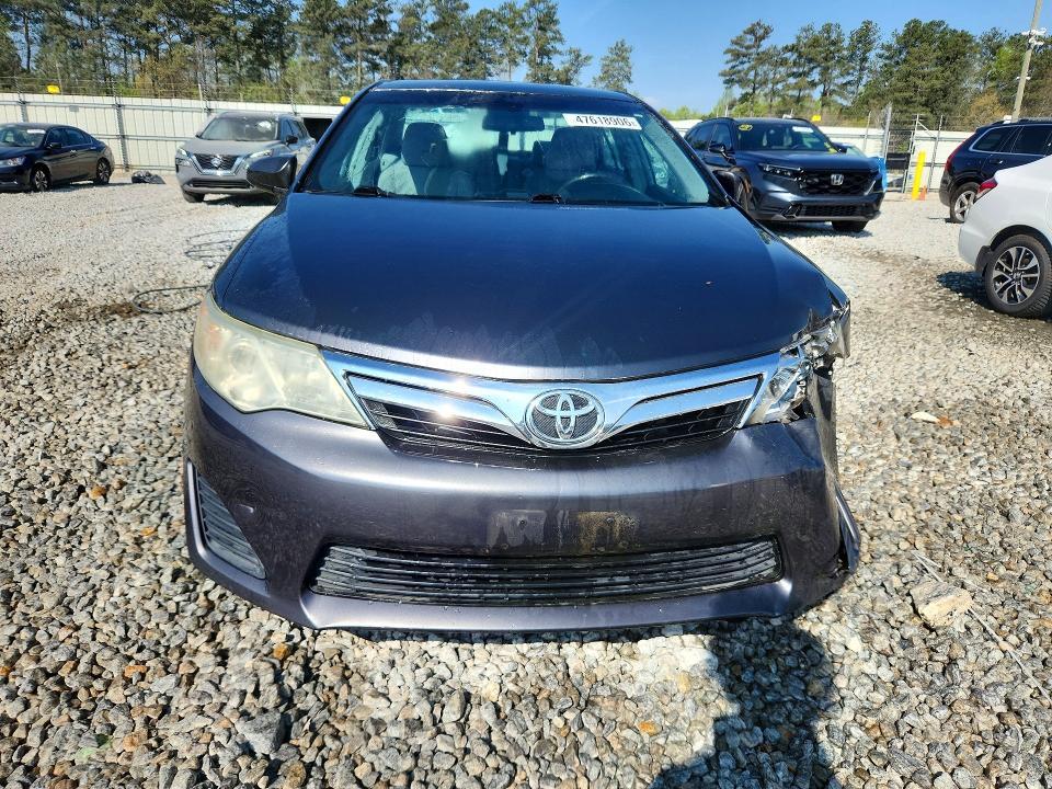 2013 Toyota Camry le
