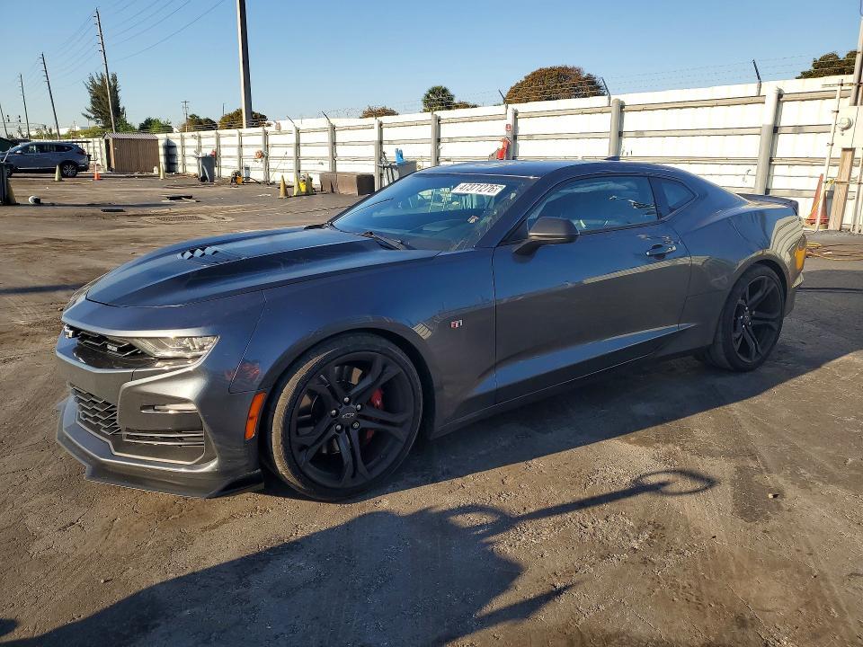 2021 Chevrolet Camaro lz