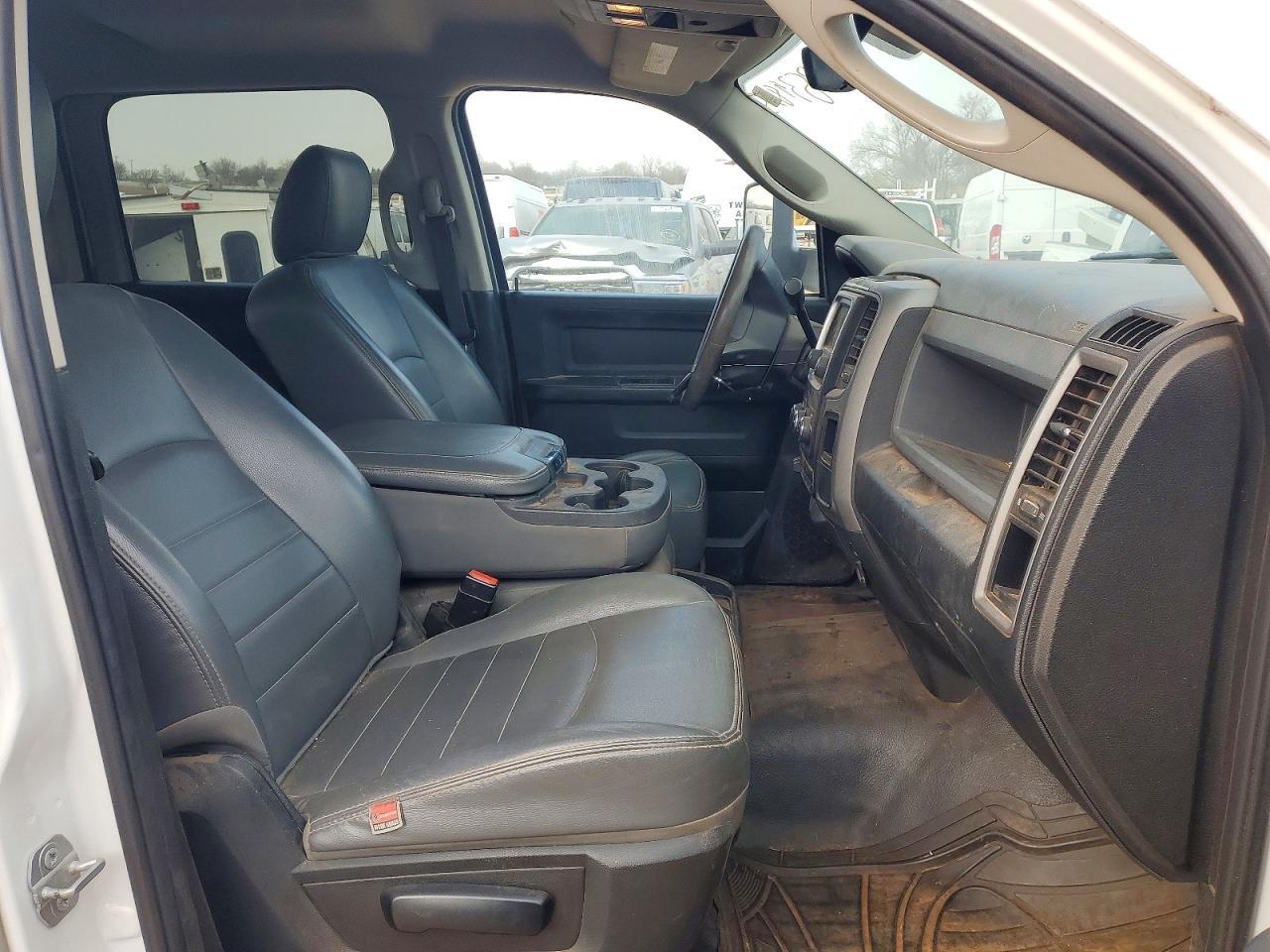 2018 Ram Trucks 2018 RAM 3500 Flatbed Truck