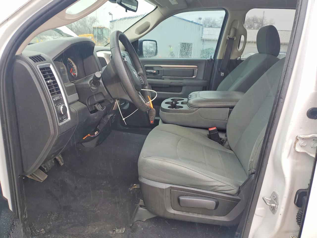 2016 Dodge RAM 1500 SLT
