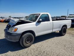 Camiones con verificación Run & Drive a la venta en subasta: 2000 Toyota Tundra Base