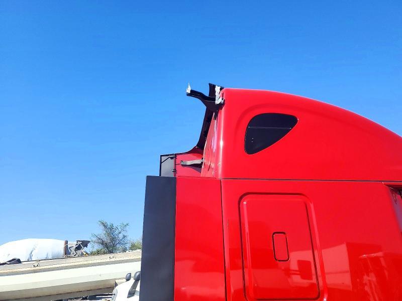2020 Freightliner Cascadia 126 Semi Truck
