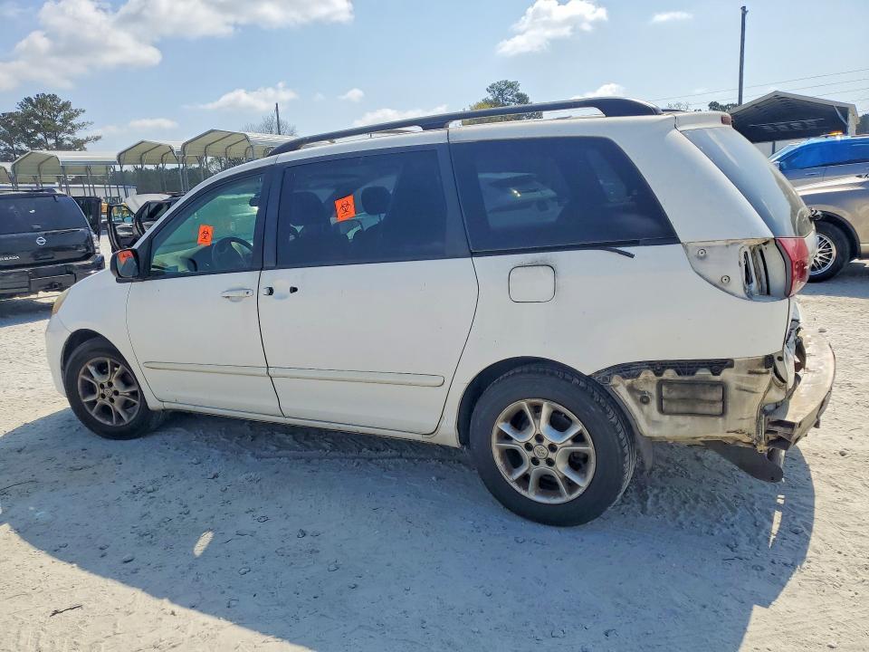 2008 Toyota Sienna le 8-passenger
