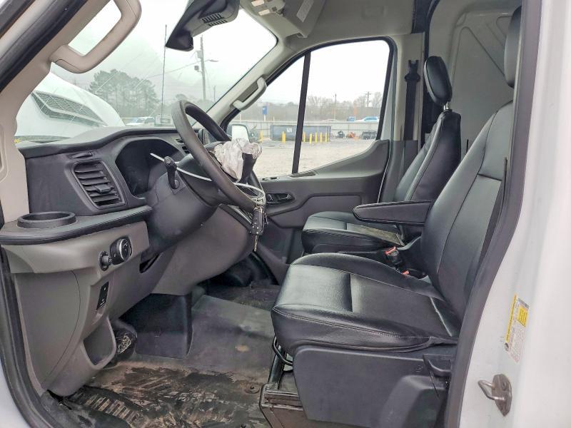 2022 Ford Transit T-250