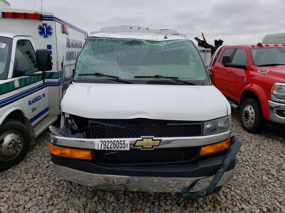2021 Chevrolet Express Utility / Service Truck