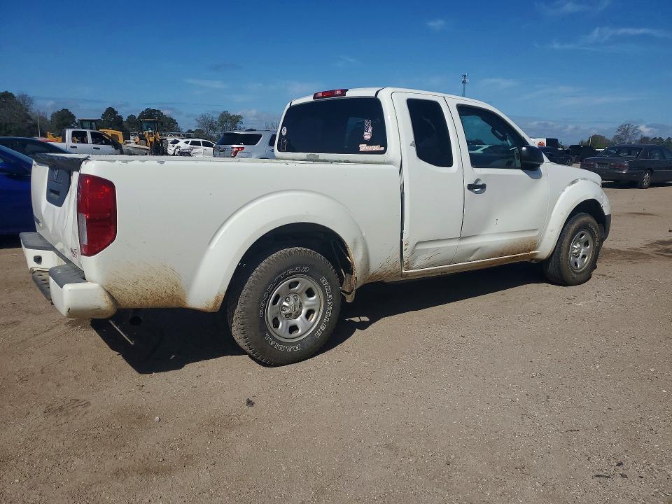 2017 Nissan Frontier S